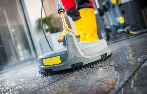 Best Pressure Washing Driveway  in North Massapequa, NY